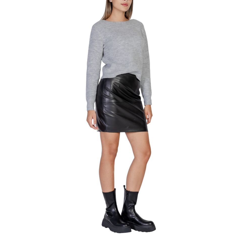 ICHI Black Polyethylene Mini