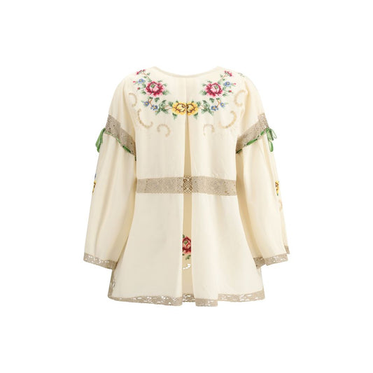 Blouse with floral details